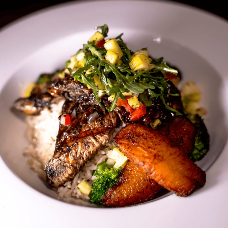 Delicious Jerk Chicken Experience