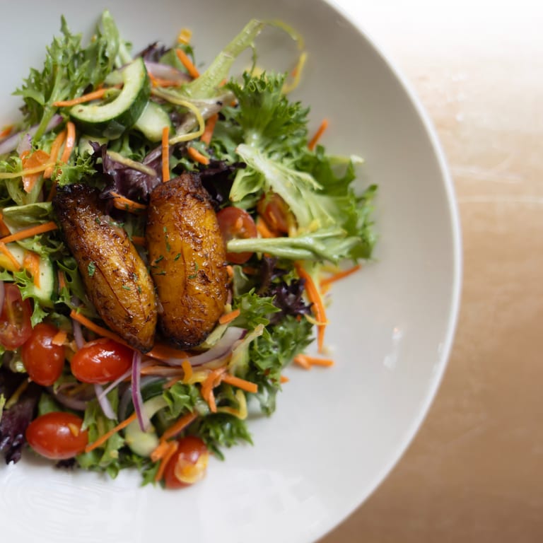 Savor Our Lunch Offerings